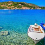 Isole Elafiti, spiaggia adriatica turchese in Dalmazia, Croazia