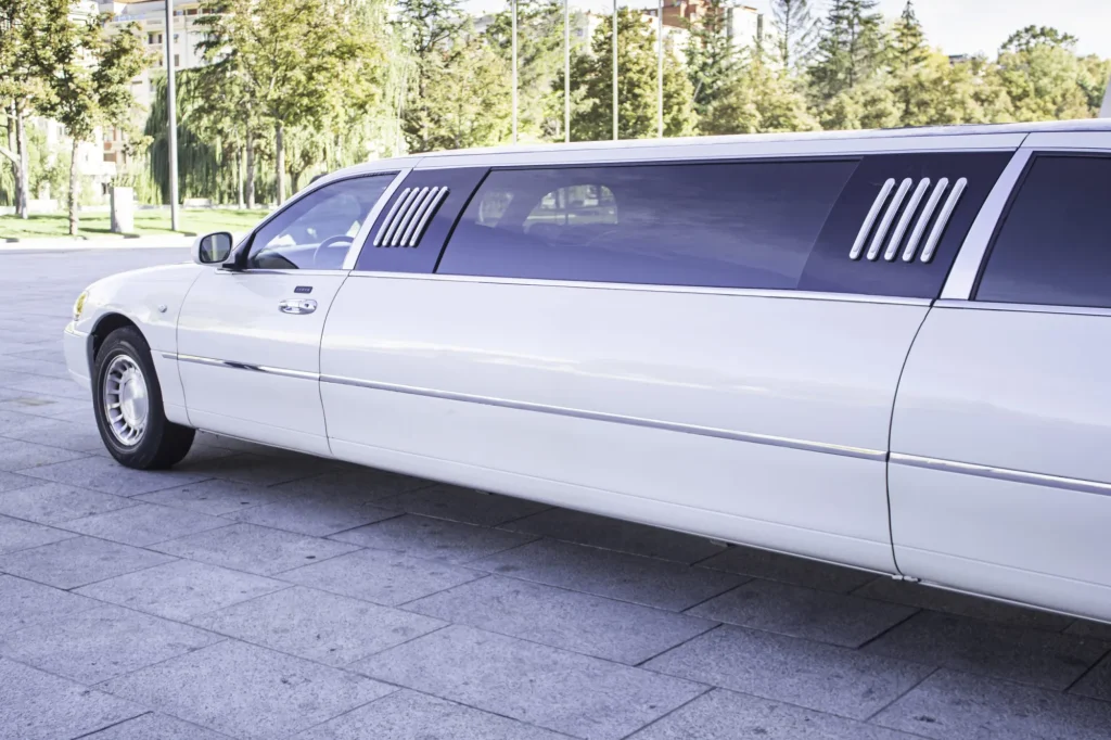Limousine blanche